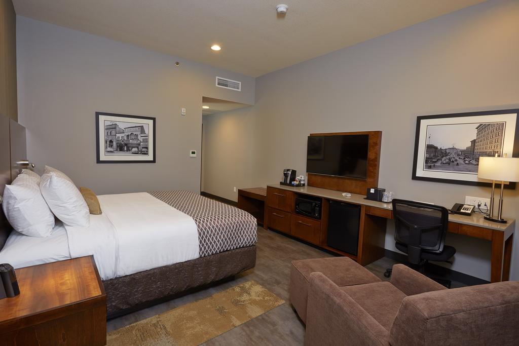 Best Western Plus East Side Saskatoon Quarto foto